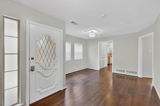 Photo - 2705 Pinery Ln