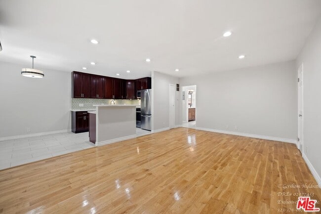 Photo - 2488 Beachwood Dr Unidad 4