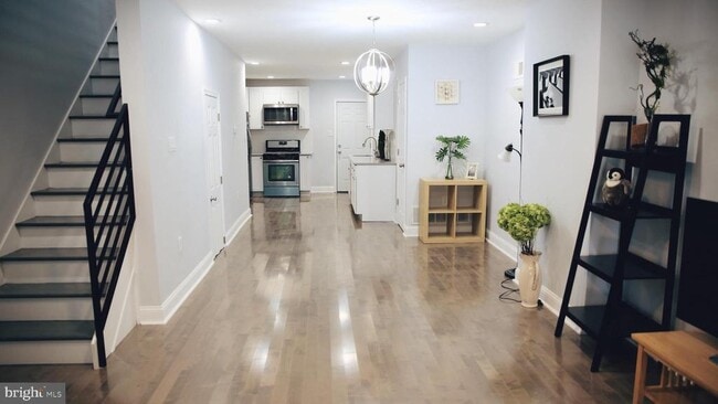 Photo - 4113 Spring Garden St Townhome