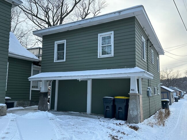 Photo - 409 Sherman St