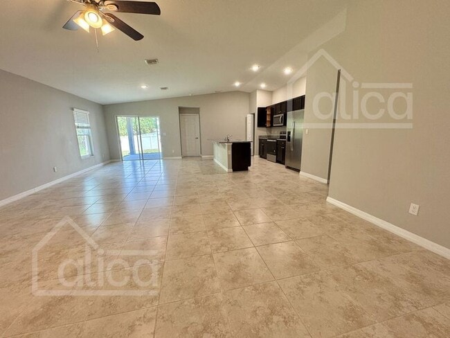 Photo - 3271 Hale Ave