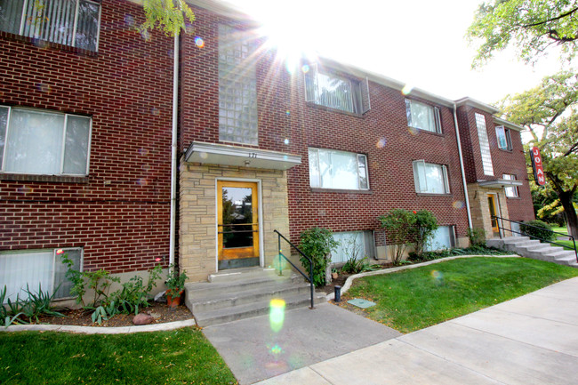 The Arches - The Arches Apartments