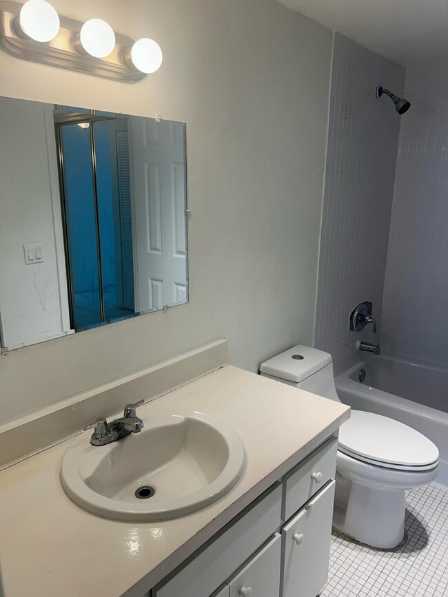 Photo - 15600 NW 7th Ave