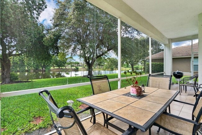 Photo - 1720 Corsica Dr
