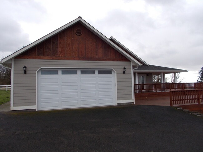 Photo - R91G/$1895.00 RENTED