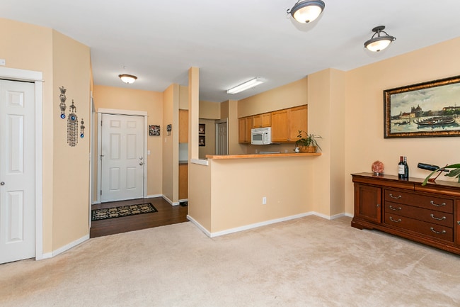 Photo - 2009 196th St SE Unidad D202