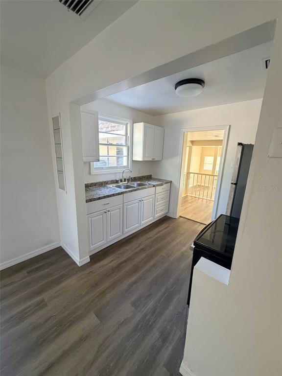 Photo - 4615 Wishart Blvd