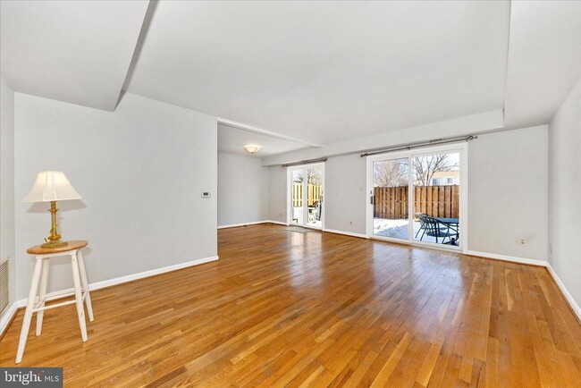 Photo - 17707 Amity Dr