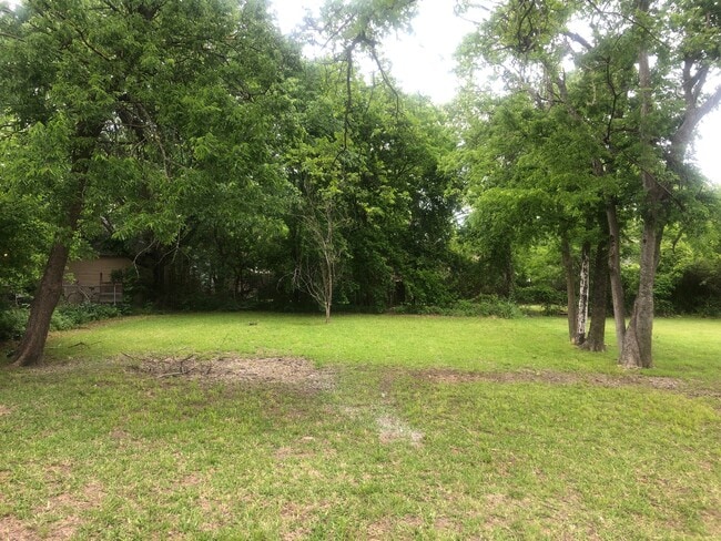 Photo - 1211 Monroe St