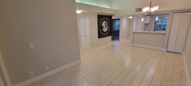 Photo - 1125 Lake Shore Dr Unit 202