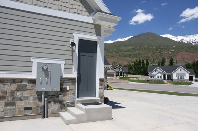 Photo - 35 N 800 E Unidad 1 bed 1 bath quiet modern design
