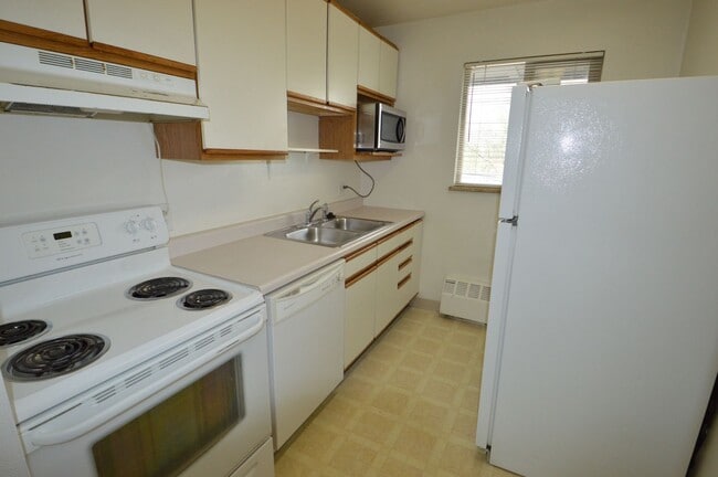 Photo - Portland Place Apartments