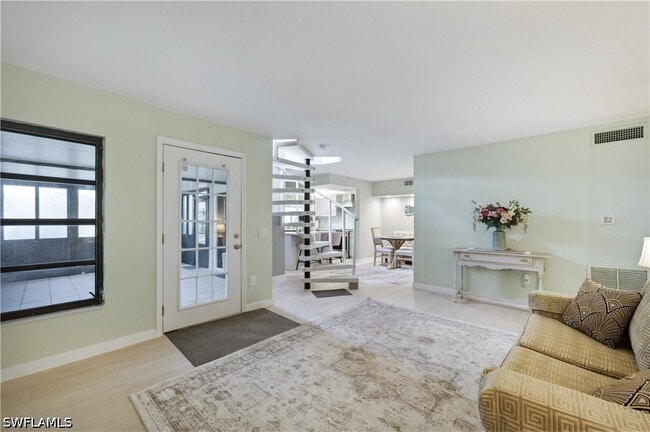 16001 Amberwood Lake Ct