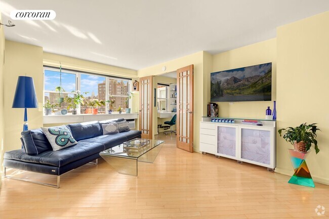 Building Photo - 3 Sheridan Square Rental