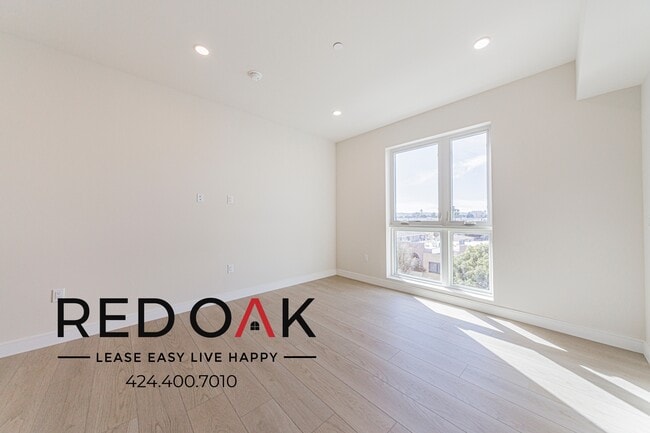 Photo - 5320 Cartwright Ave Unit 205