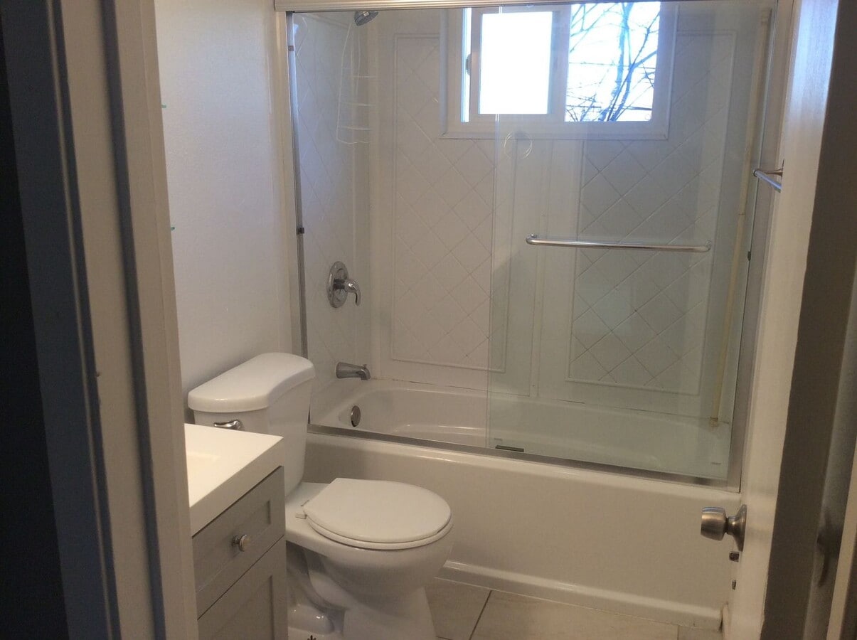 Photo - 1414 W 12th St Unidad #3
