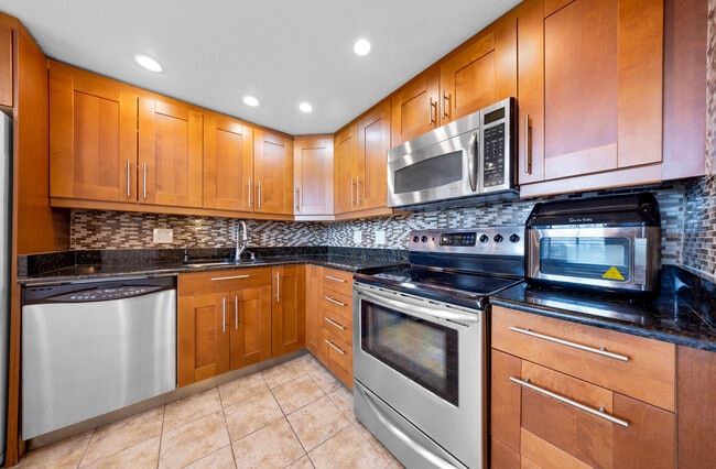 Photo - 575 Oaks Ln Unidad 1009