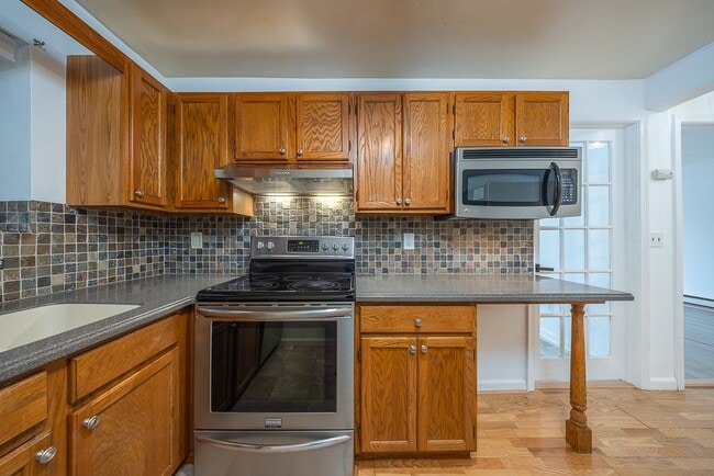Photo - 506 Fox Run Ln