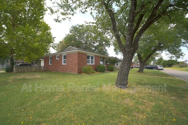 Photo - 10 S 106th E Pl