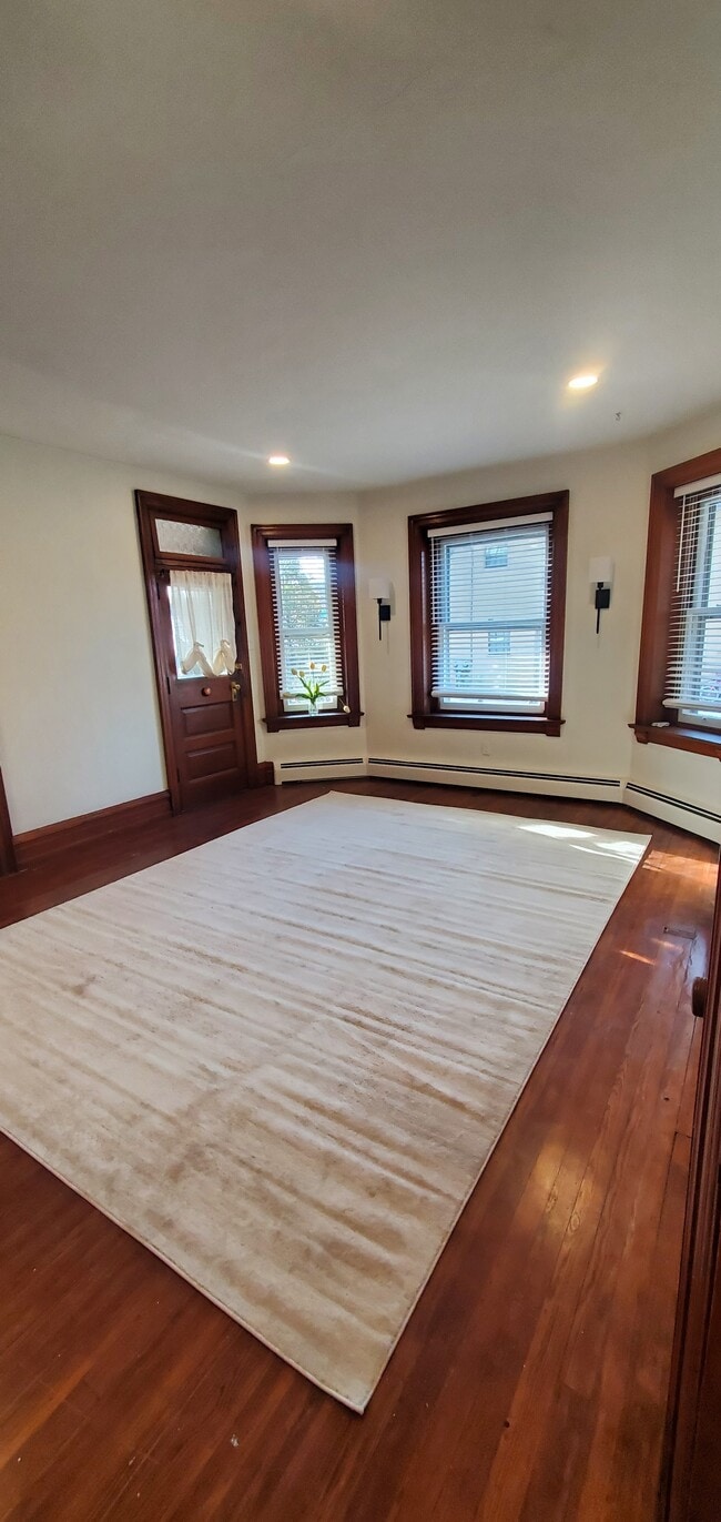 Photo - 156 S Main St Unit Victorian Charm#1