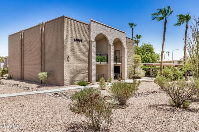 Building Photo - 13607 N Hamilton Dr Unit A18 Rental