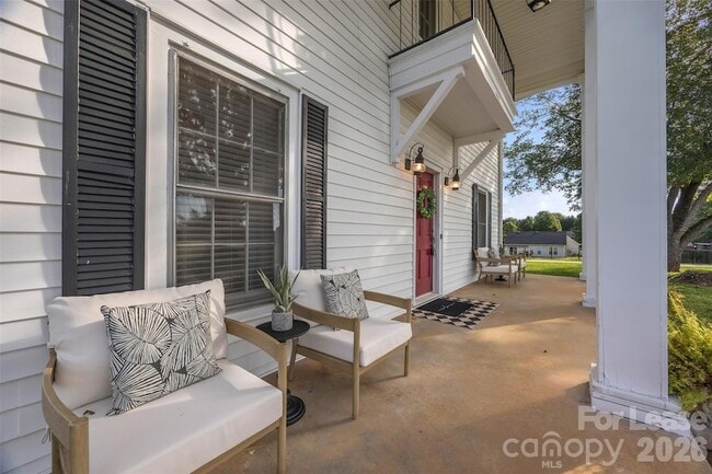 Photo - 462 Mock Mill Rd