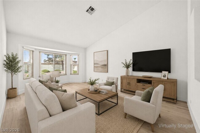 Photo - 360 Humboldt North Dr