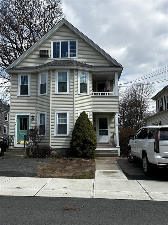 Building Photo - 131 Vernon St Unit 1