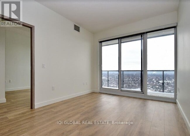 Photo - 95 McMahon Dr Unit 3702