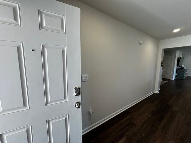 Beautiful 5 bedroom home available for rent