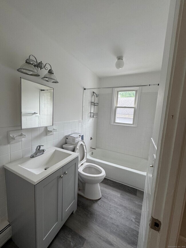 Photo - 68 Warner St Unit B6