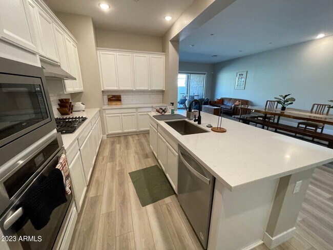 Photo - 14030 W Desert Flower Dr