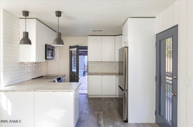 Photo - 821 N 3rd Ave Casa