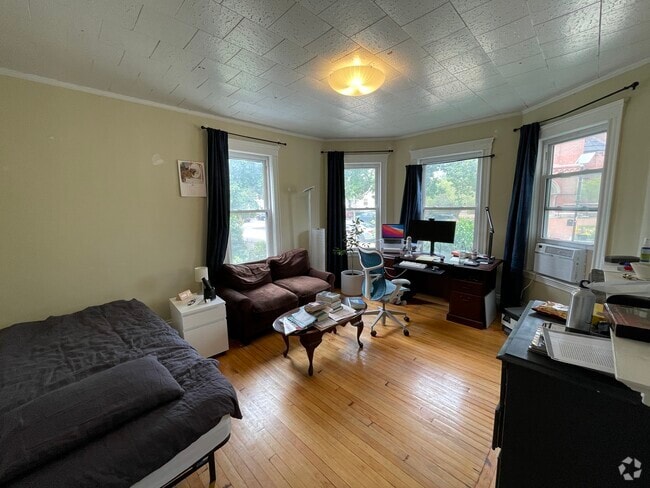 Building Photo - 102 Prospect St Unit #1 Rental