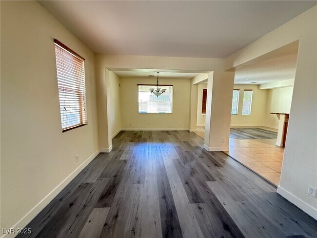 Photo - 8374 S Pioneer Way