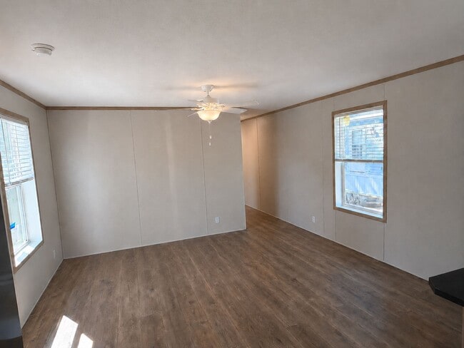 Photo - 4052 Underwood Ct