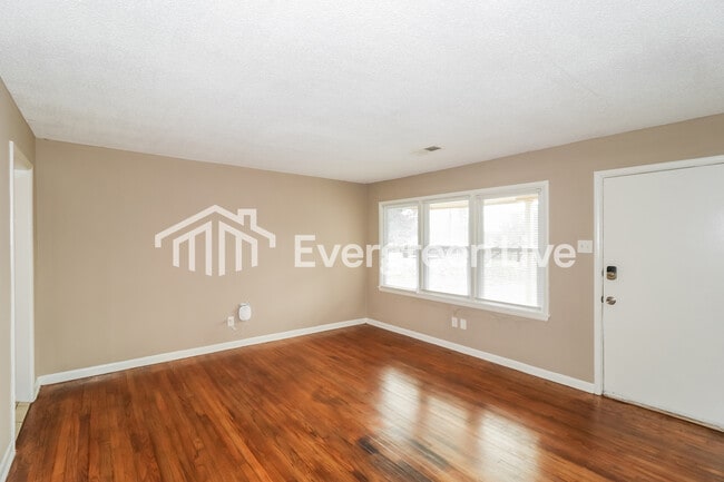 Photo - 3398 Scenic Hwy