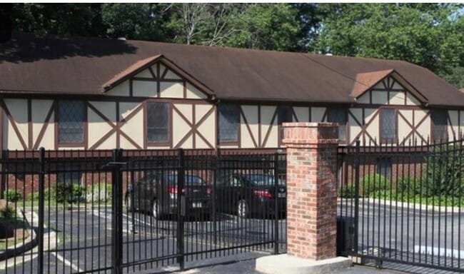 Building Photo - 3237 Abbeywood Dr