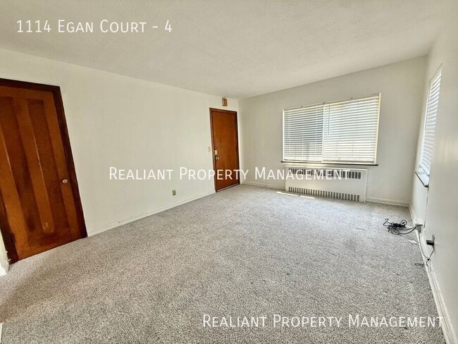 Photo - 1114 Egan Ct Unit 4