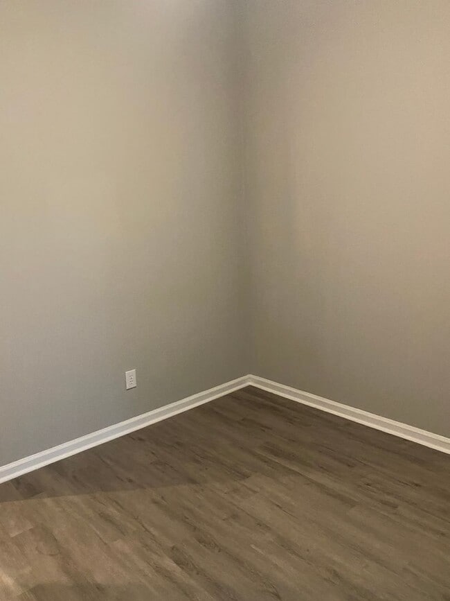 Photo - Cozy 2 bedroom and 1 bath duplex Unit B