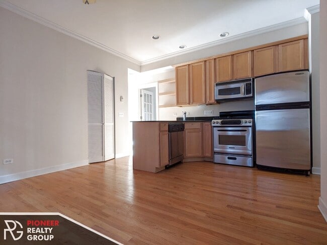 Photo - 3243 N Clifton Ave Unit 3252-W1