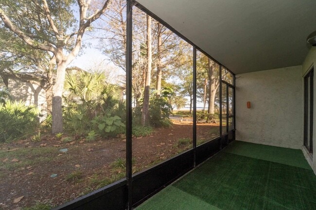 Photo - 21 Cristina Ct Unit 6C