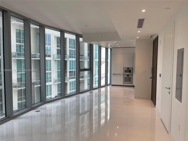 Photo - 300 Biscayne Boulevard Way Condo Unit 1006