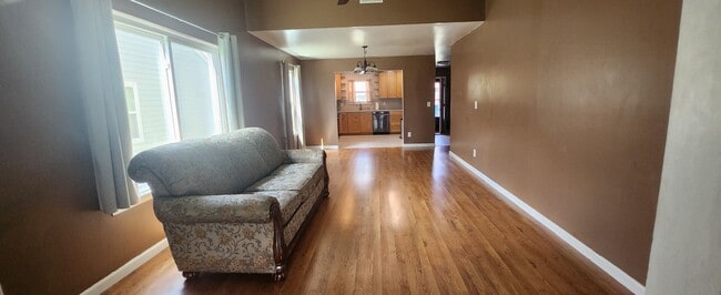 Photo - 35138 Whispering Oaks Blvd