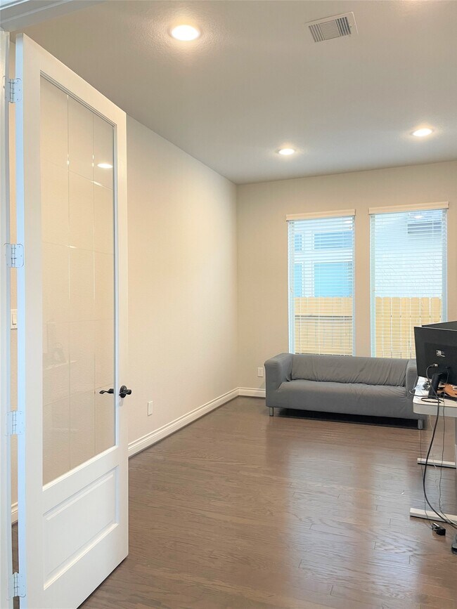 Photo - 11223 Oudney Ct