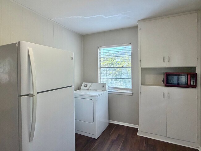 Photo - 1813 Wayne St