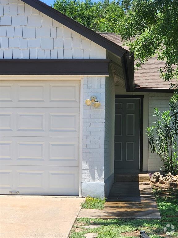 Building Photo - 11306 Walnut Ridge Dr Rental