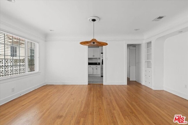 Photo - 1018 Havenhurst Dr Unit 1020