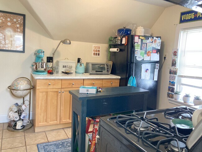 Photo - 386 Highland Ave Unit 3