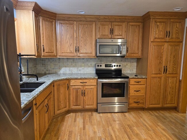 Photo - 132 Corll St